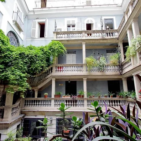Elegant And Calm In Campo Dei Fiori Roma